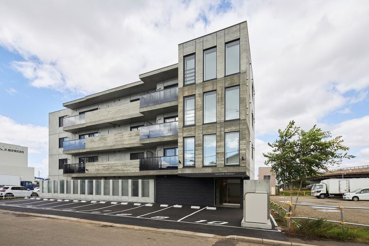 Chateau Life Atsubetsu I, a 15-apartment property in Sapporo, Japan, averaging 96% occupancy rates.