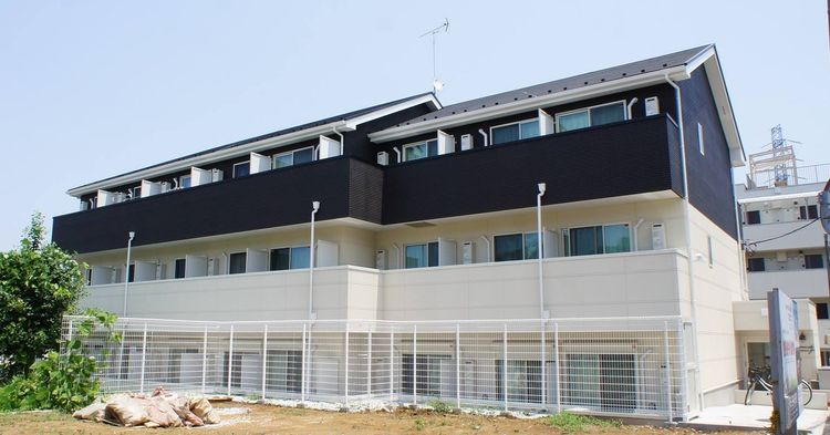 Thumbnail of Chateau Life Kikuna I, a 24-apartment property in Yokohama, Japan, averaging 96% occupancy rates.