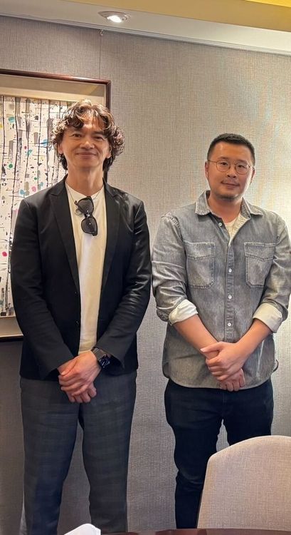 Left: Jason Yu : President of Chateau Life Right: Henry Hu Founder/CEO of MoreHarvest